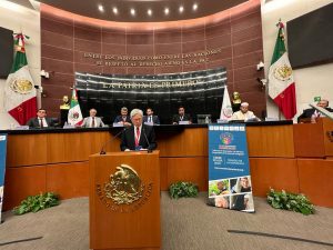 El élder Gerrit W. Gong, durante el Foro Interreligioso Interamericano 2022. Crédito: Sala de Prensa, área México